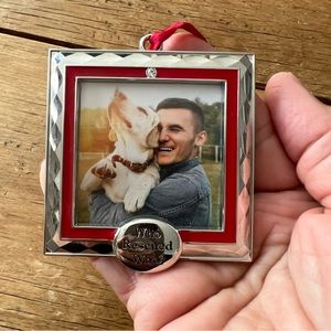 Small picture frame “Who Rescued Who”? NWOT Harvey Lewis with little cr…